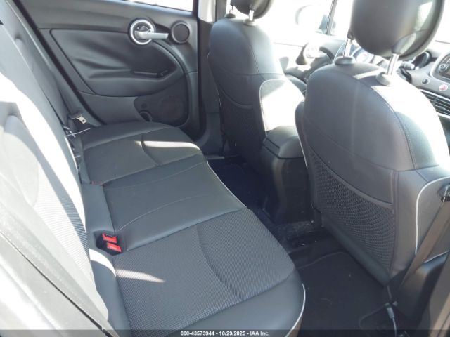 2016 FIAT 500X ZFBCFXCTXGP447871 Photo 7