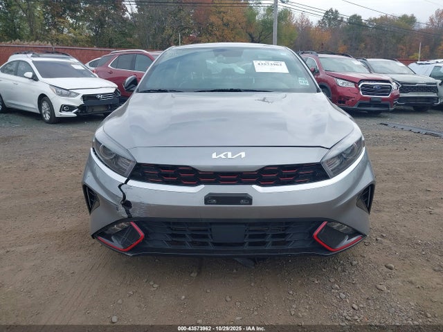 43573962 :رقم المزاد ، 3KPF54AD5PE542331 vin ، 2023 Kia Forte Gt-line مزاد بيع