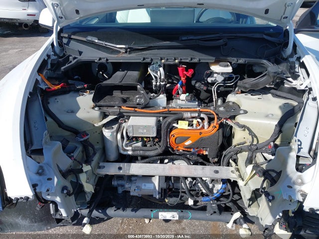 2023 TESLA MODEL Y 7SAYGDEF7PF602945 Photo 9