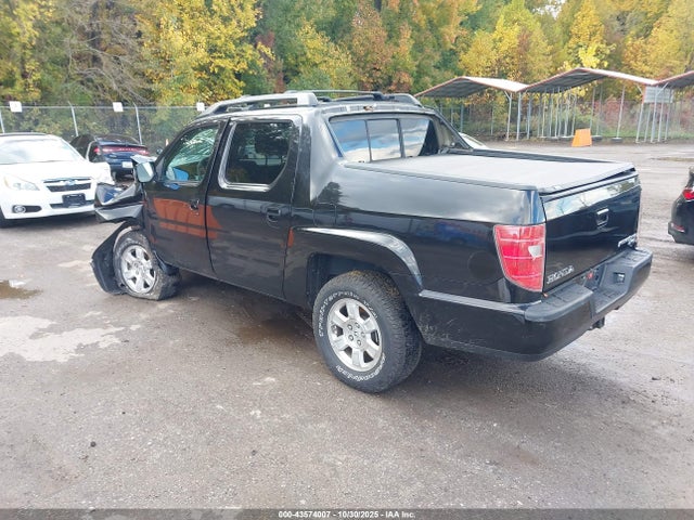 2011 HONDA RIDGELINE 5FPYK1F44BB002245 Photo 2