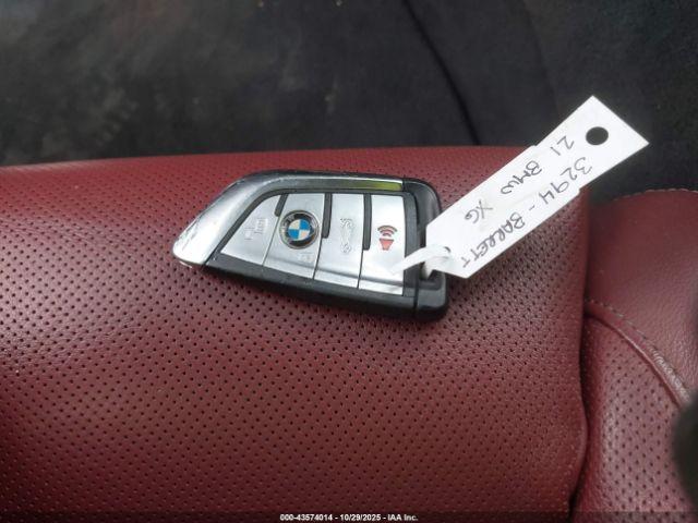 2021 BMW X6 5UXCY8C00M9H53806 Photo 10