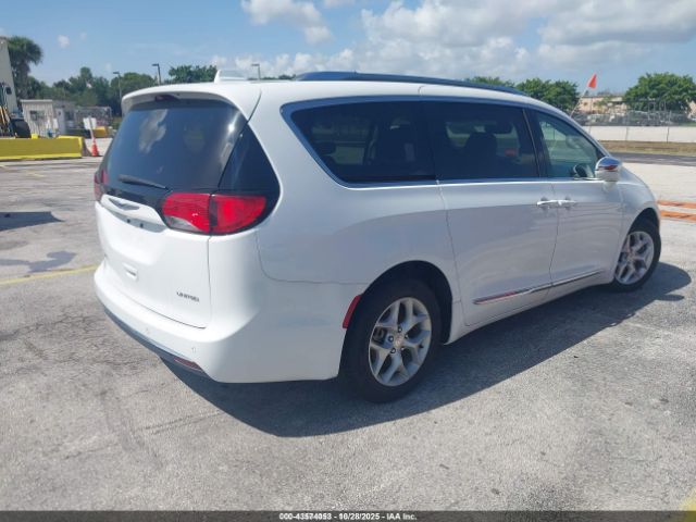 2020 CHRYSLER PACIFICA 2C4RC1GG9LR289428 Photo 3