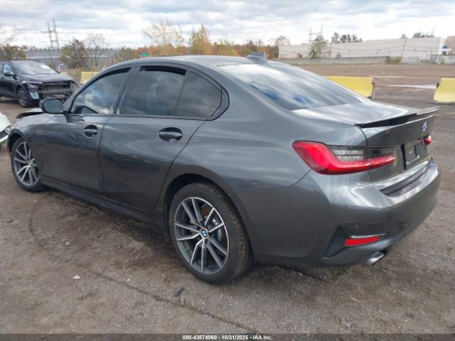 2020 BMW 330I 3MW5R1J08L8B05036 Photo 2
