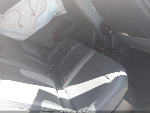 2024 VOLKSWAGEN ID.4 1V25MPE8XRC015925 Photo 7