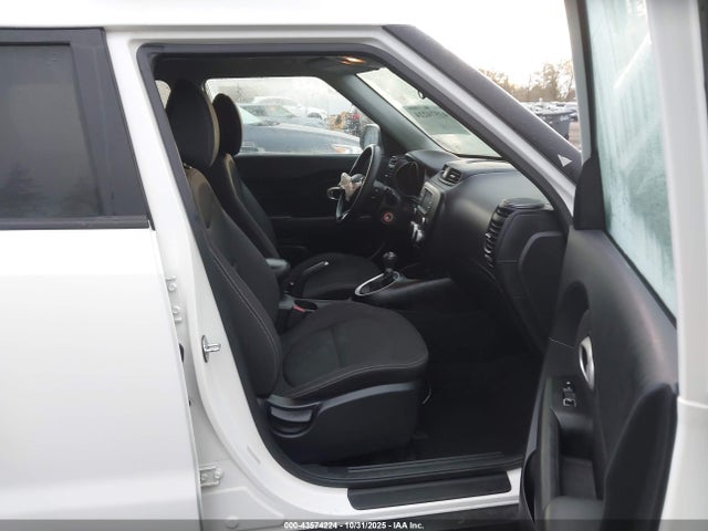 43574224 :رقم المزاد ، KNDJN2A20H7482103 vin ، 2017 Kia Soul مزاد بيع