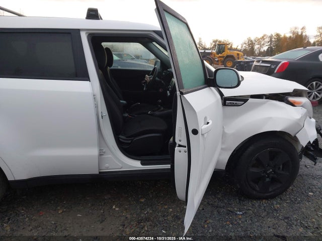 43574224 :رقم المزاد ، KNDJN2A20H7482103 vin ، 2017 Kia Soul مزاد بيع