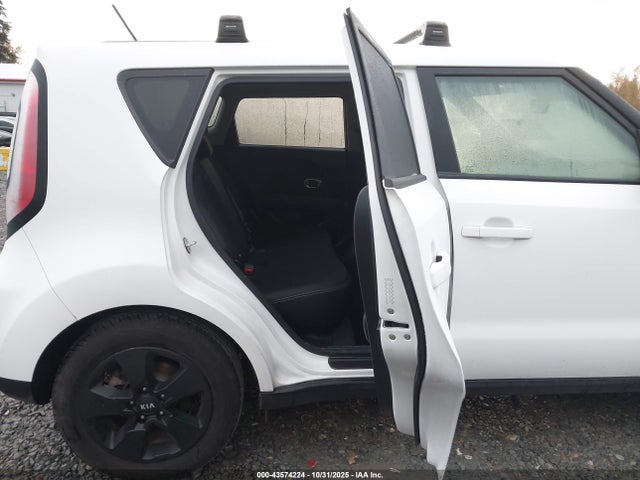 43574224 :رقم المزاد ، KNDJN2A20H7482103 vin ، 2017 Kia Soul مزاد بيع