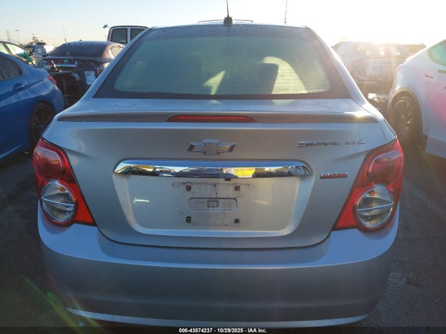 1G1JE5SB0G4147450 Chevrolet Sonic Ltz Auto