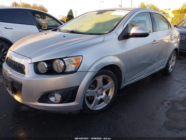 1G1JE5SB0G4147450 Chevrolet Sonic Ltz Auto