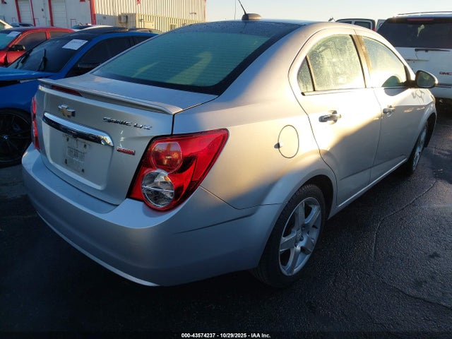 1G1JE5SB0G4147450 Chevrolet Sonic Ltz Auto