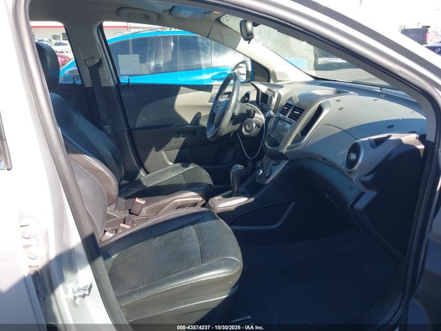 1G1JE5SB0G4147450 Chevrolet Sonic Ltz Auto