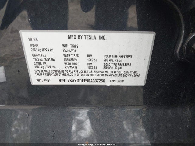 2025 TESLA MODEL Y 7SAYGDEE9SA337250 Photo 8