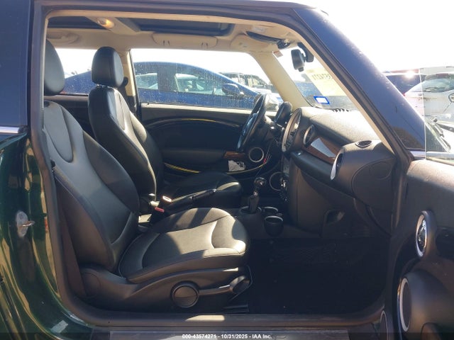 2012 MINI COOPER WMWSU3C58CT259681 Photo 4