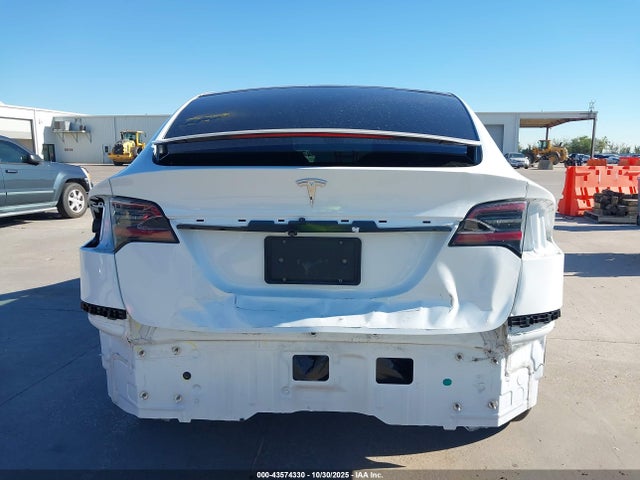 2022 TESLA MODEL X 7SAXCBE58NF343818 Photo 5