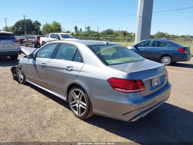 2014 MERCEDES-BENZ E 350 WDDHF5KB8EB039255 Photo 2