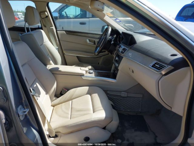 2014 MERCEDES-BENZ E 350 WDDHF5KB8EB039255 Photo 4