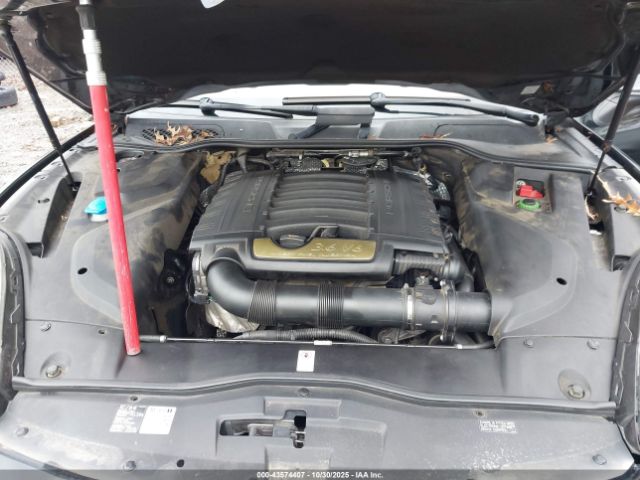 2016 PORSCHE CAYENNE WP1AA2A22GLA08072 Photo 9