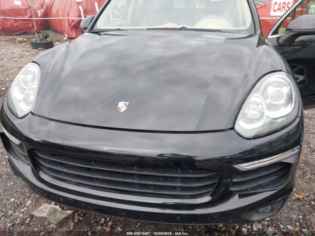 2016 PORSCHE CAYENNE WP1AA2A22GLA08072 Photo 5