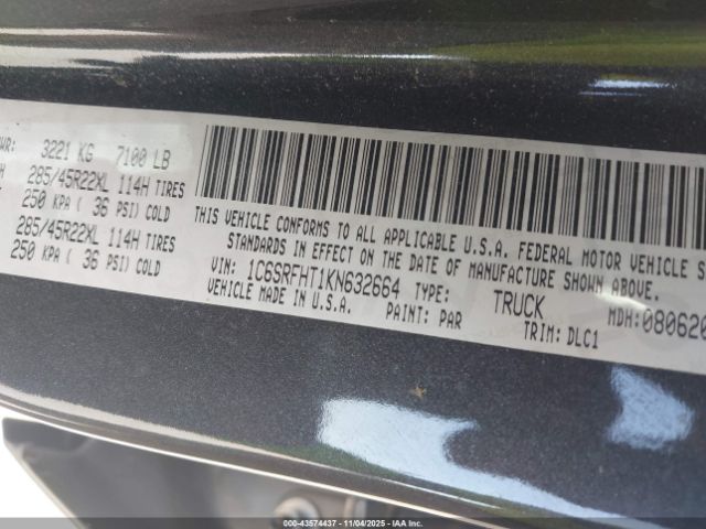 2019 RAM 1500 1C6SRFHT1KN632664 Photo 8