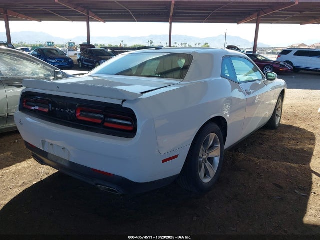 Dodge Challenger Sxt 2021 2C3CDZAG8MH534547 Image 4