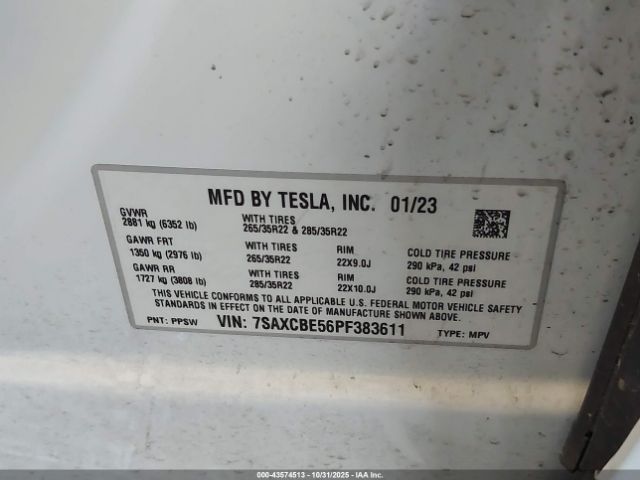 2023 TESLA MODEL X 7SAXCBE56PF383611 Photo 8