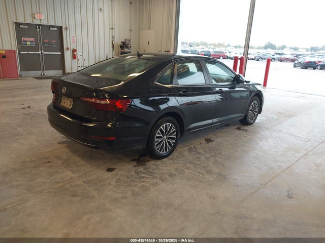 Продажа на аукционе авто 2021 Volkswagen Jetta 1.4t R-line/1.4t S/1.4t Se, vin: 3VWC57BU3MM039687, номер лота: 43574549