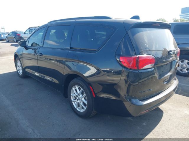 2018 CHRYSLER PACIFICA 2C4RC1EG6JR204352 Photo 2
