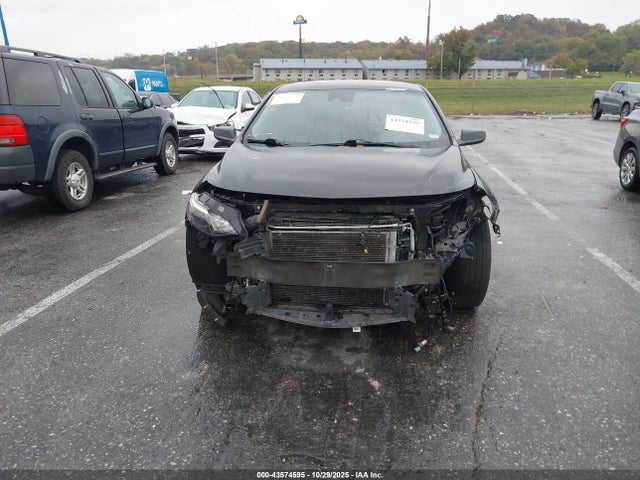Продажа на аукционе авто 2023 Chevrolet Malibu Fwd 1lt, vin: 1G1ZD5ST2PF246077, номер лота: 43574595