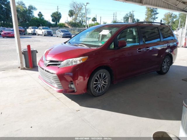 2018 TOYOTA SIENNA 5TDYZ3DC6JS957858 Photo 1