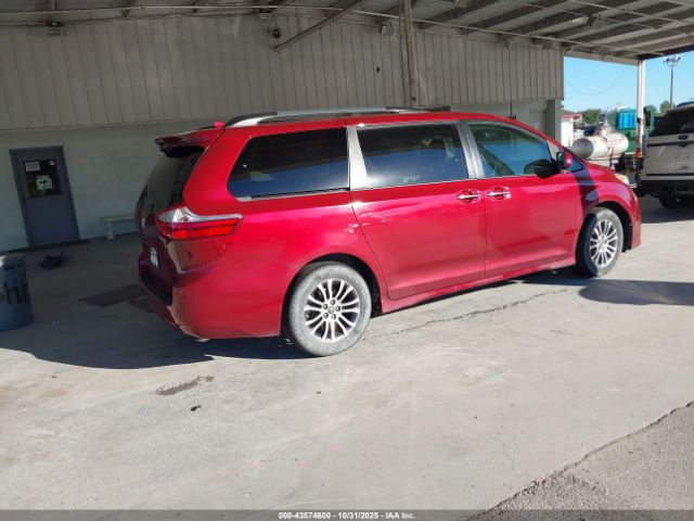 2018 TOYOTA SIENNA 5TDYZ3DC6JS957858 Photo 3