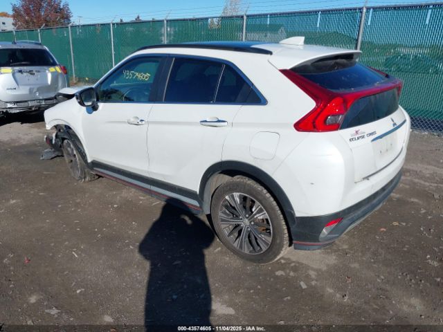 2020 MITSUBISHI ECLIPSE CROSS JA4AT5AA8LZ005831 Photo 2