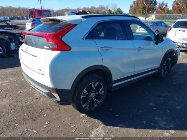2020 MITSUBISHI ECLIPSE CROSS JA4AT5AA8LZ005831 Photo 3