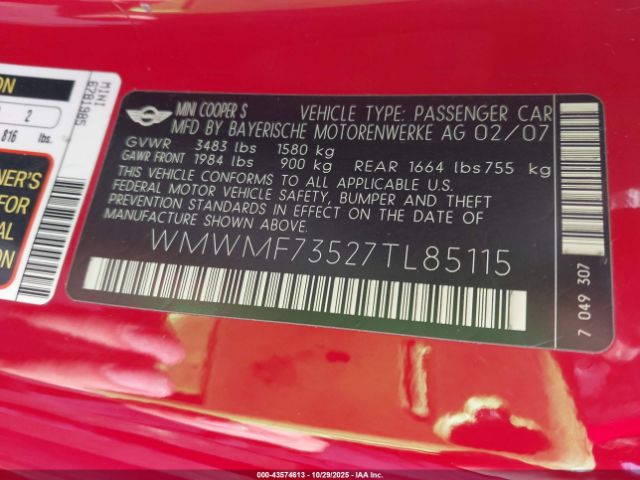 2007 MINI COOPER S WMWMF73527TL85115 Photo 8