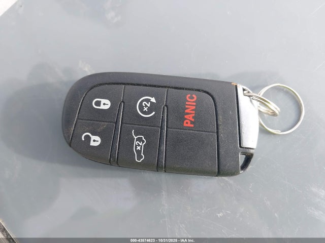 2018 JEEP GRAND CHEROKEE 1C4RJEBG9JC275006 Photo 10