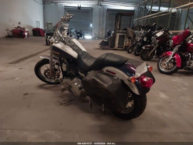 2010 HARLEY-DAVIDSON FXDC 1HD1GV418AC316597 Photo 2