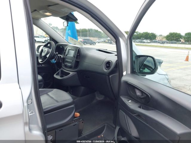 2018 MERCEDES-BENZ METRIS WD4PG2EE9J3494469 Photo 4