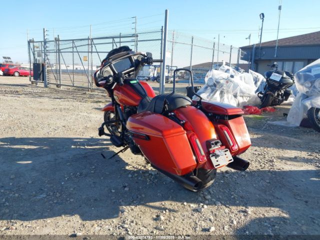 2024 HARLEY-DAVIDSON FLHX 1HD1KB71XRB645537 Photo 2