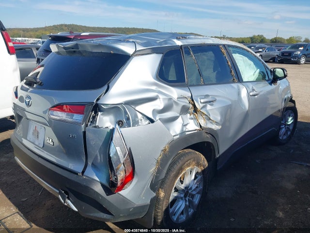 Toyota Corolla Cross Le 2024 7MUCAAAG6RV074311 Image 4