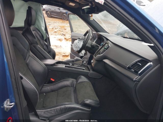 2018 VOLVO XC90 YV4102KM6J1196907 Photo 4