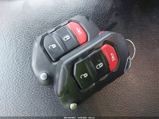 2022 JEEP WRANGLER UNLIMITED 1C4HJXDG3NW132089 Photo 10