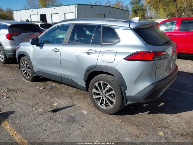 2023 TOYOTA COROLLA CROSS 7MUDAABG4PV064764 Photo 2