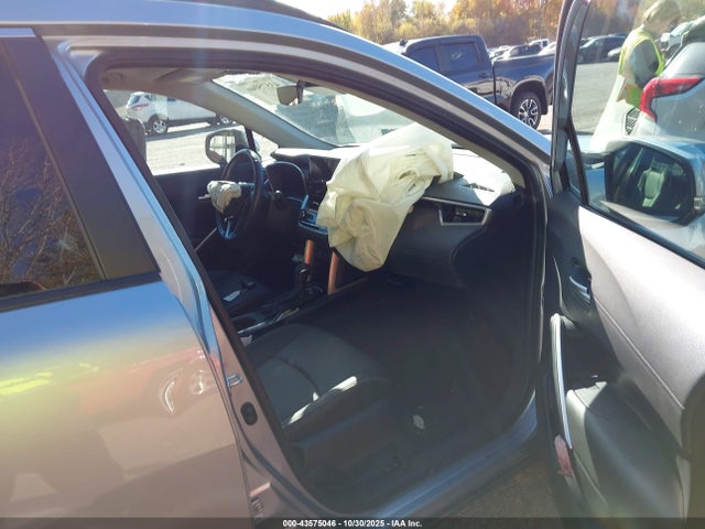 2023 TOYOTA COROLLA CROSS 7MUDAABG4PV064764 Photo 4