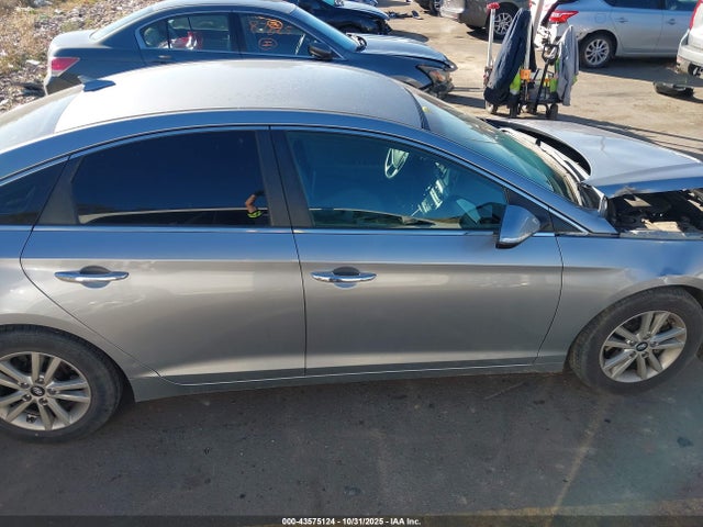 Hyundai SONATA ECO 2015 5NPE24AA1FH174587 Image 13