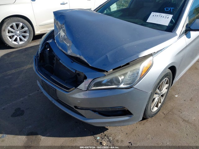 Hyundai SONATA ECO 2015 5NPE24AA1FH174587 Image 6