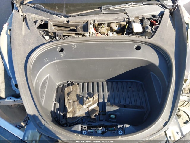 2023 TESLA MODEL 3 5YJ3E1EA2PF685538 Photo 9