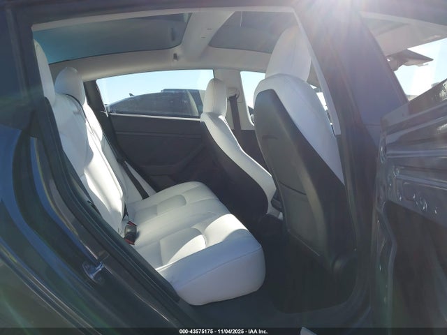2023 TESLA MODEL 3 5YJ3E1EA2PF685538 Photo 7