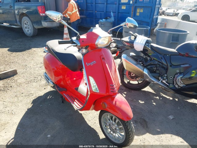 2017 ZAPM818G6H5402040 main image