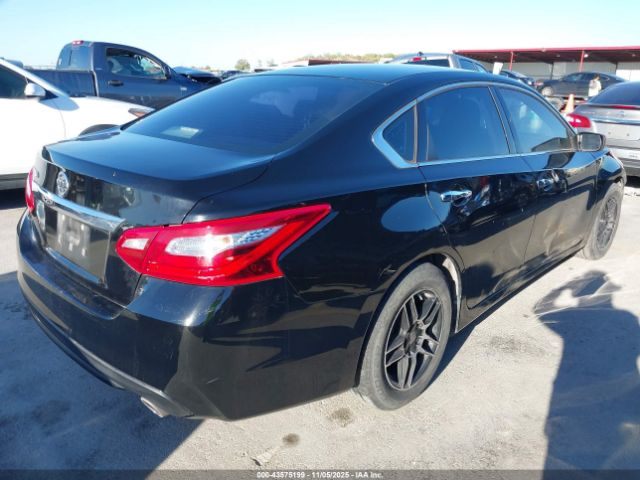 2017 NISSAN ALTIMA 1N4AL3AP6HN303846 Photo 3