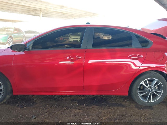 KIA Forte Lxs 2023 3KPF24AD4PE624298 Image 15