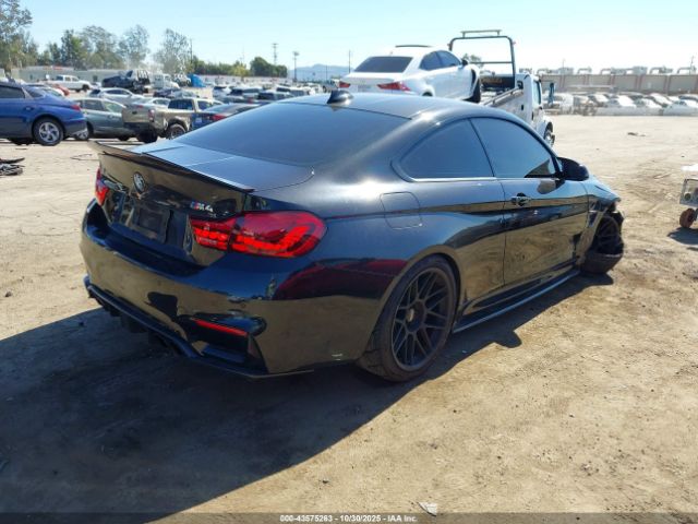 2015 BMW M4 WBS3R9C55FK331354 Photo 3